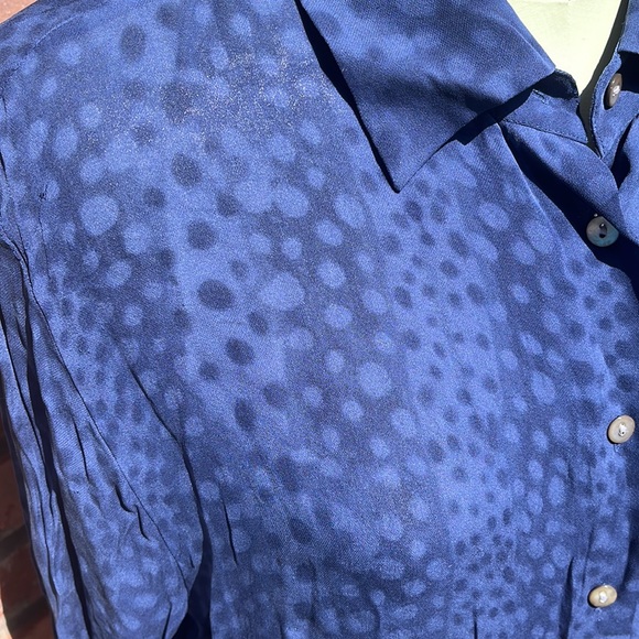 Kate Hill Silk Navy sheer polka dot button down top size14W - Picture 3 of 5
